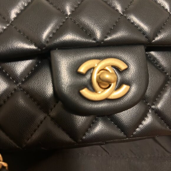 Chanel Black Quilted Flap Bag with Gold Ball Chain - Picture 4 of 10